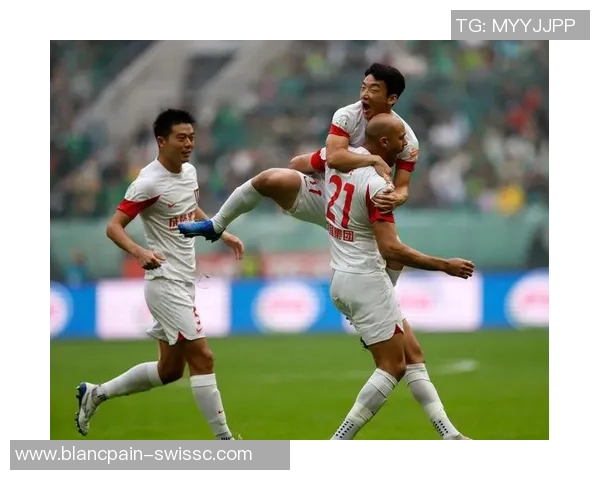 成都足球队在足球团队协作排行榜中荣获第五名展现出强大团队精神与实力