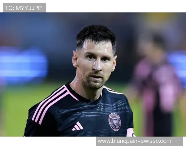 教你如何绘制足球巨星梅西的精彩瞬间与独特风采 教你如何绘制足球巨星梅西的精彩瞬间与独特风采